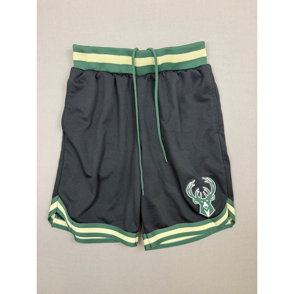 Ultra Game NBA Milwaukee Bucks Basketball Shorts Mens Medium Black Green Mesh